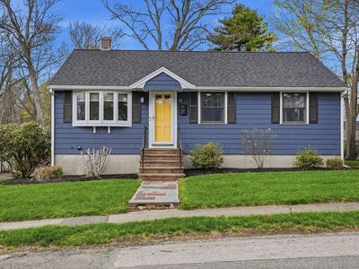 11 Roseen Ave