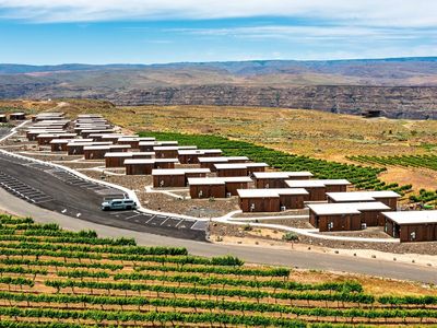 23692 Cliffe Pointe Road NW #5B