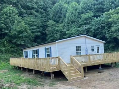 1235 McEwen Rd