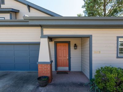 2633 E Joyce Blvd