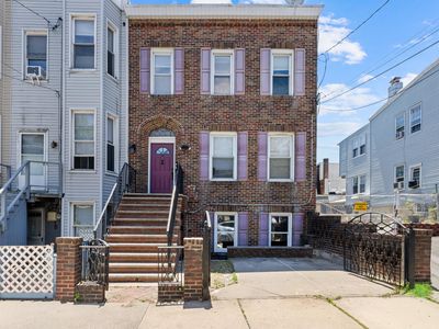 27 Lincoln St