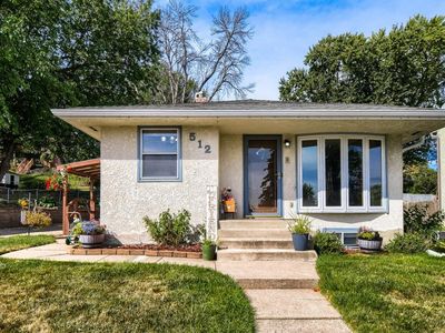512 9th Ave S
