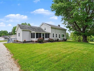 2622 Tallmadge Rd