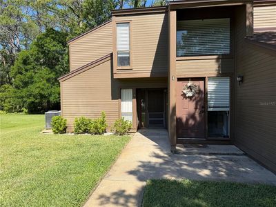 3 Southbury Ct