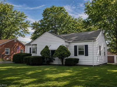 Property at 6601 Ridgeview Rd, Mayfield Heights, OH