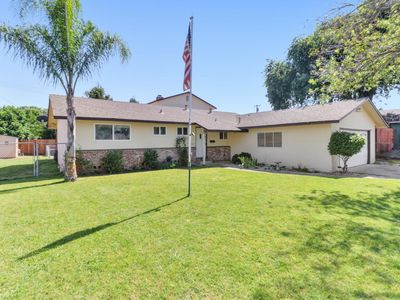 7436 Kanai Ave