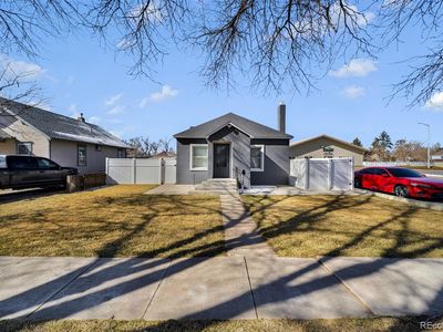 529 Deuel Street