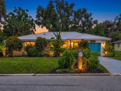 1417 19TH STREET W