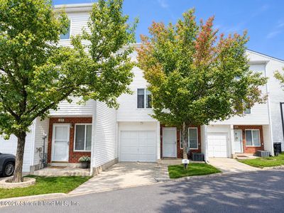 15 Bianca Ct