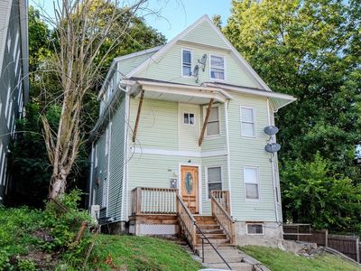 106 Illinois St