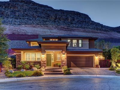 5635 Mesa Mountain Dr