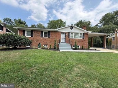 6911 Groveton Dr
