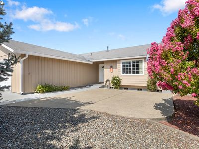 143 Briggs Dr