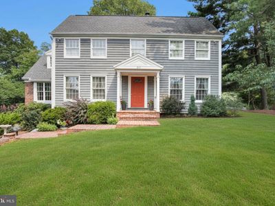 223 W Lisburn Rd