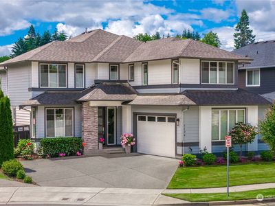 1126 28th Avenue Ct SW