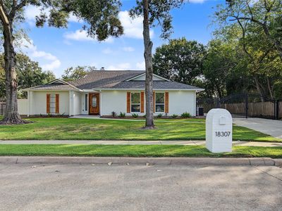 18307 Kings Row