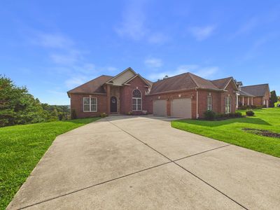 53 Private Drive 633