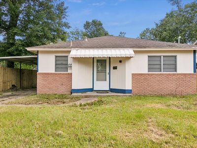 1620 W Lucas Dr