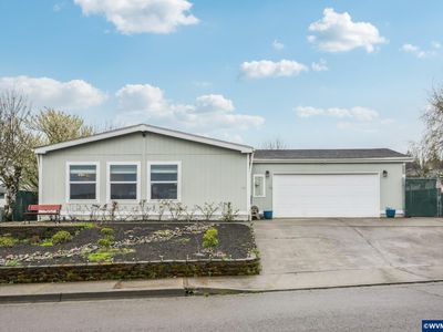 1988 Michigan City Ln NW