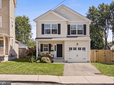 Property at 887 Penn St, Bryn Mawr, PA