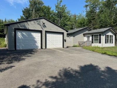 25 Lily Pad Lane