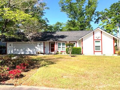 5 John Fothergill Cir