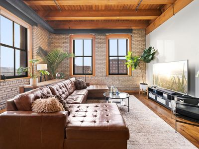 289 5th St E Unit 305