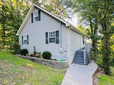 441 Paulette Way