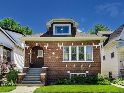 Property at 934 Circle Ave, Forest Park, IL