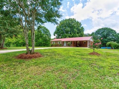 100 Sherwood Dr