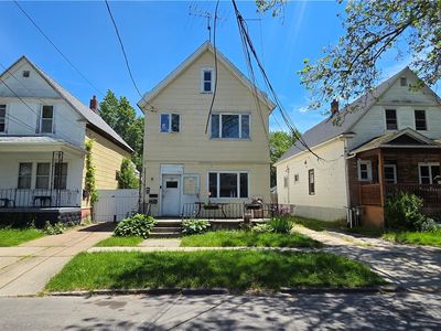 257 Ideal St