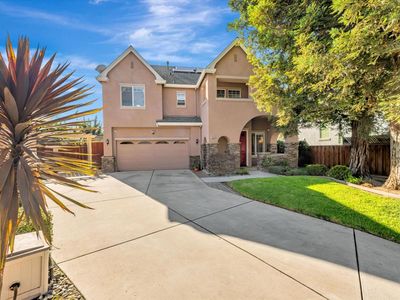 1860 Morning Glory Dr