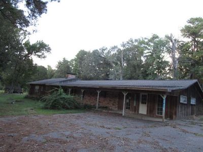 132 Hood Rd