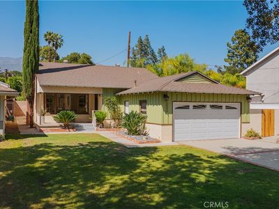 3550 La Crescenta Ave