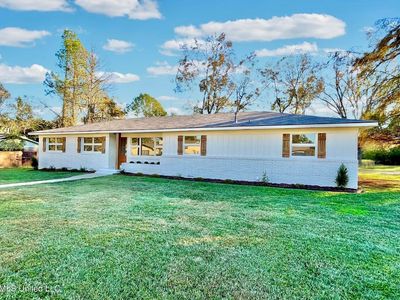 Property at 200 Dallas St, Crystal Springs, MS