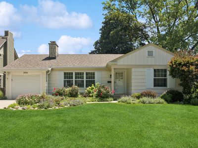 Property at 3921 Franklin Ave, Western Springs, IL