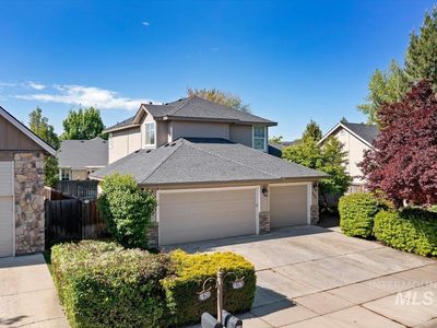 1953 W Marten Creek Dr