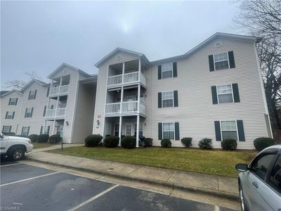 905 Hanahan Ct Unit 2A