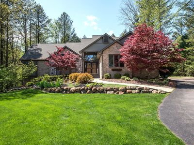 8544 Far Ravine Dr