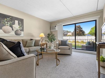 573 Broad St Unit 135