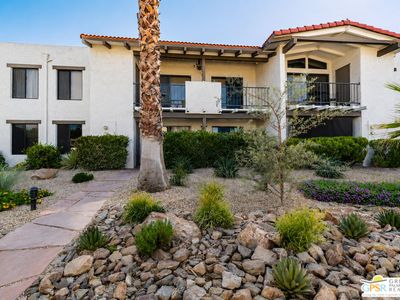 1050 E Ramon Rd Unit 42