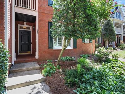 1182 Brookhaven Gln