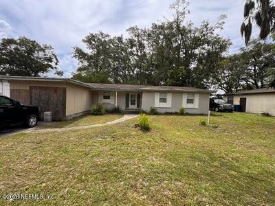 3455 THORNHILL Drive