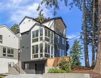 1506 N 100th Street