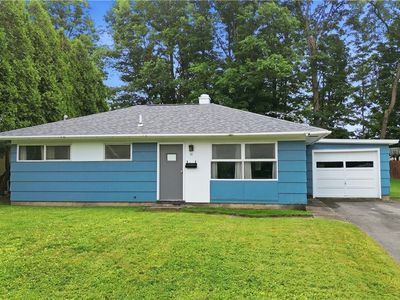 27 Pinecrest Rd