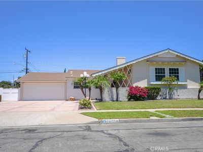 2403 E Romneya Dr