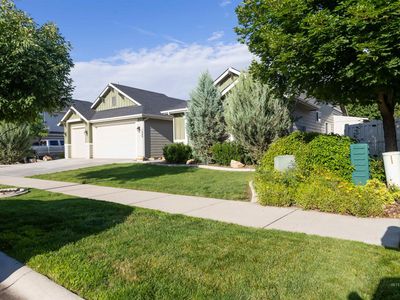 1649 Mustang Mesa Pl