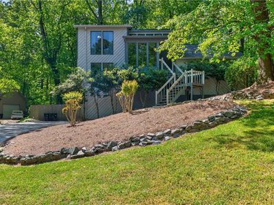 226 Watkins Glen Dr