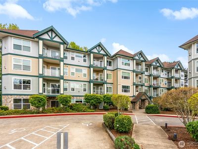 259 W Bakerview Road #C403