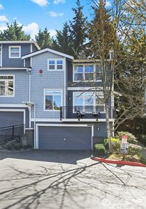 8707 123rd Lane NE #8707